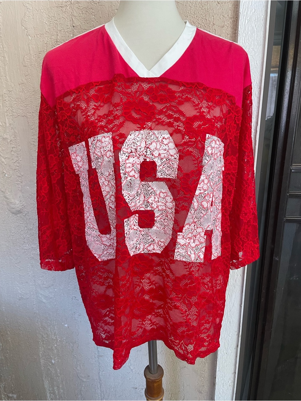 Bibi Red Lace USA Graphic Women's Top